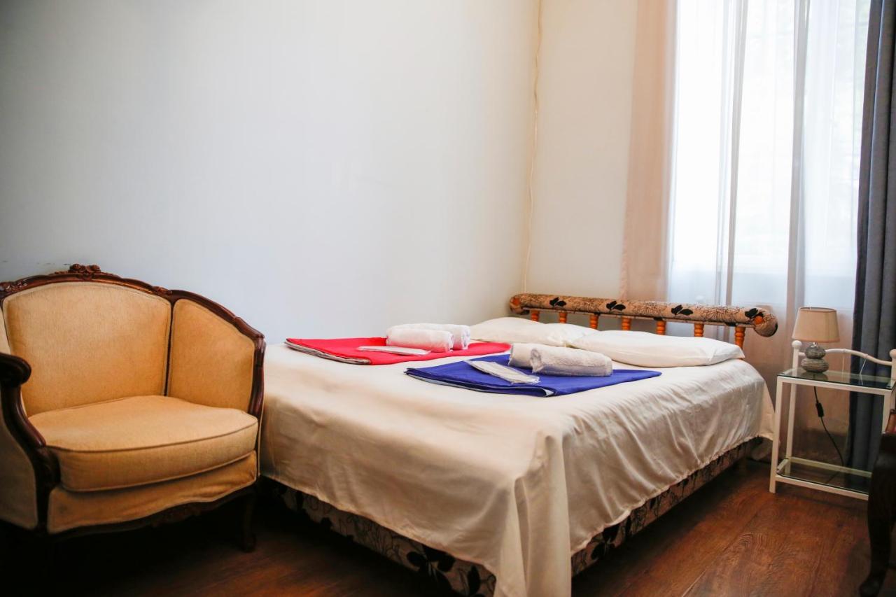 Apartment On Chubinashvili 30 Tbilisi Esterno foto