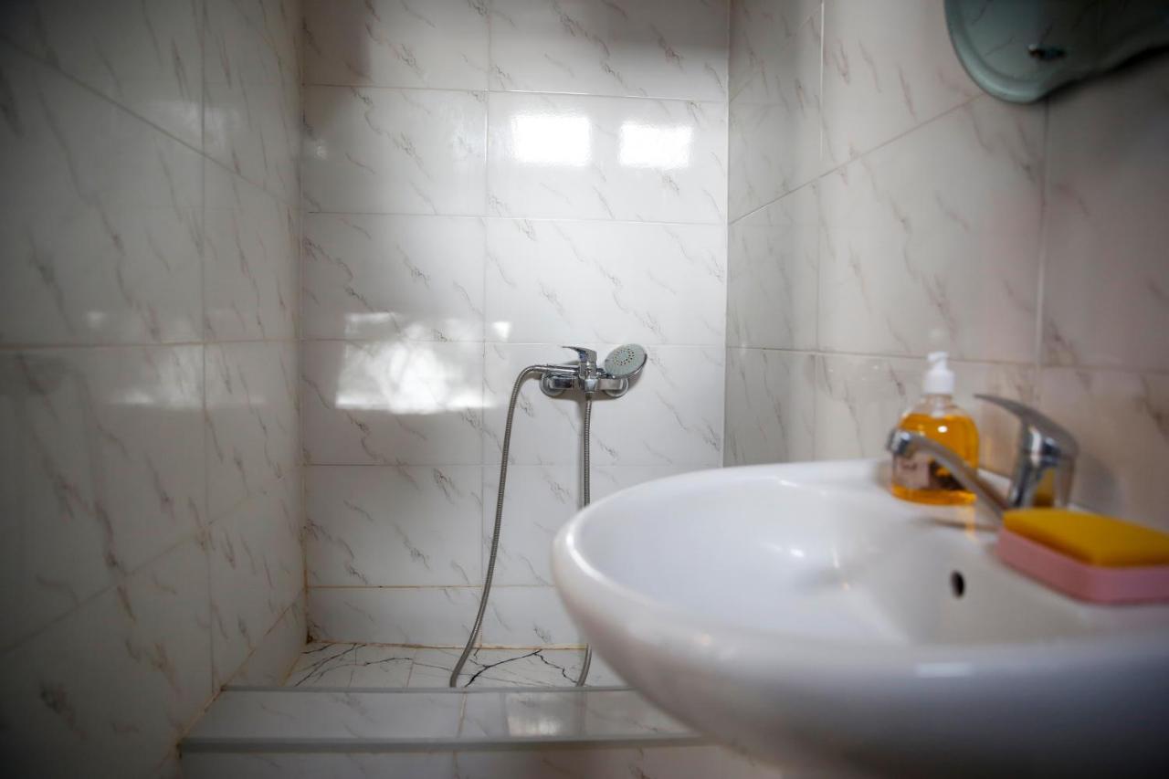 Apartment On Chubinashvili 30 Tbilisi Esterno foto